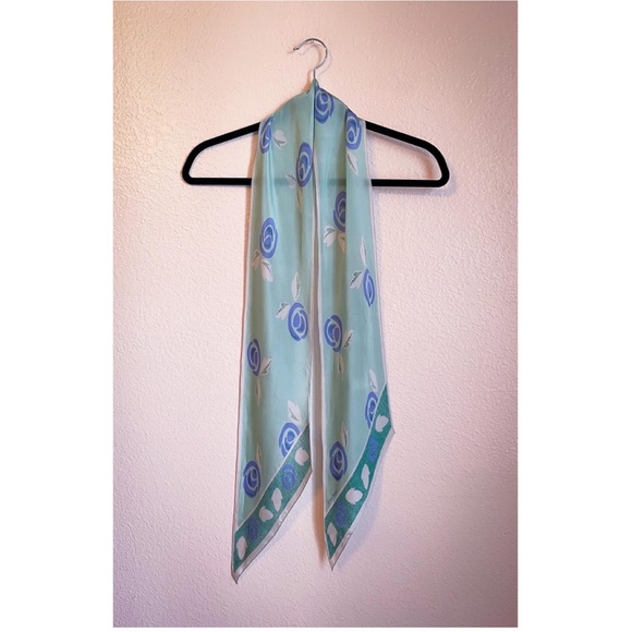 EVAN PICONE | VTG Silk Scarf - Picture 3 of 6